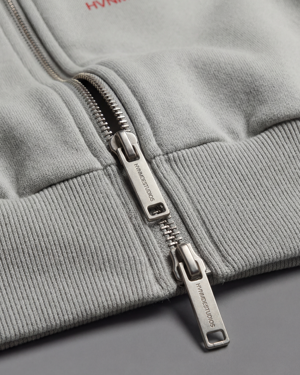 HVY ZIP V1 // INFRARED
